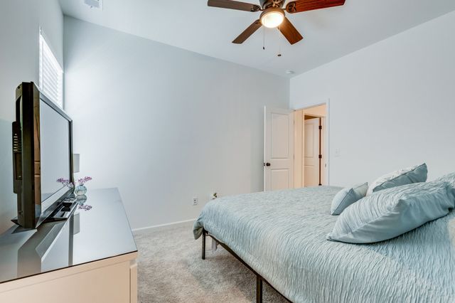 228 Stonewall Dr, Columbia, TN 38401