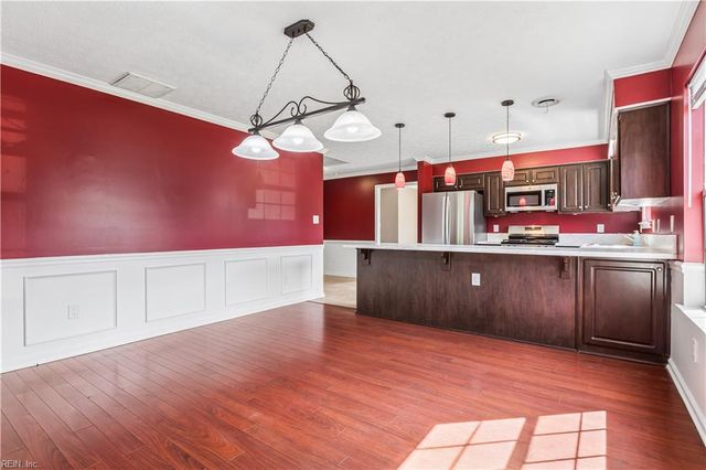 2 Hiram Crockett CT, Hampton, VA 23669