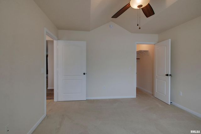 4813 CHESTNUT Street, Quincy, IL 62305