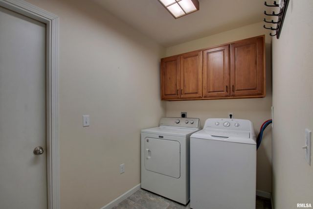 4813 CHESTNUT Street, Quincy, IL 62305