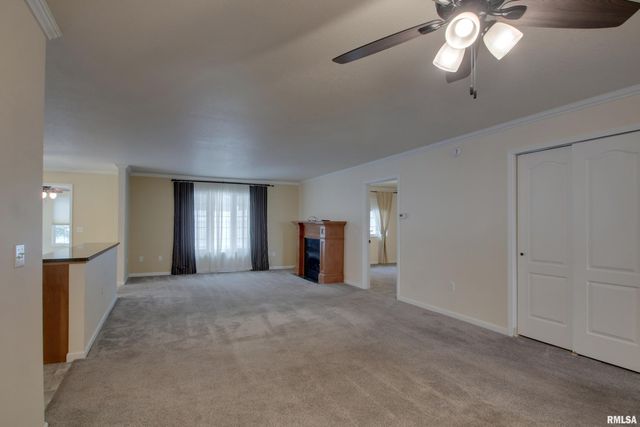 4813 CHESTNUT Street, Quincy, IL 62305