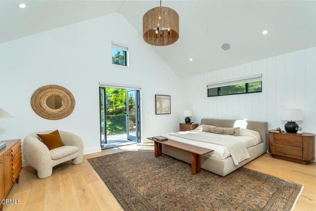 2950 Oak Glen Road, Glendale, CA 91208