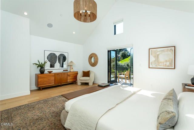 2950 Oak Glen Road, Glendale, CA 91208