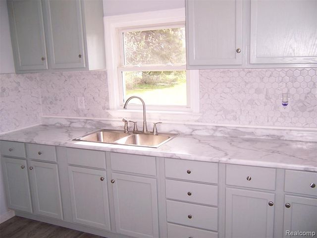 3255 Harrington Road, Port Huron, MI 48060