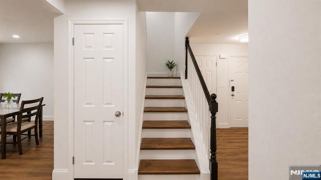 3112 Stowe Lane, Mahwah, NJ 07430