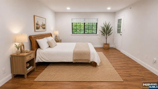 3112 Stowe Lane, Mahwah, NJ 07430
