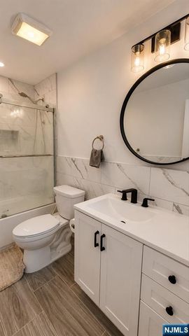 3112 Stowe Lane, Mahwah, NJ 07430