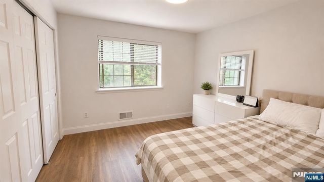 3112 Stowe Lane, Mahwah, NJ 07430