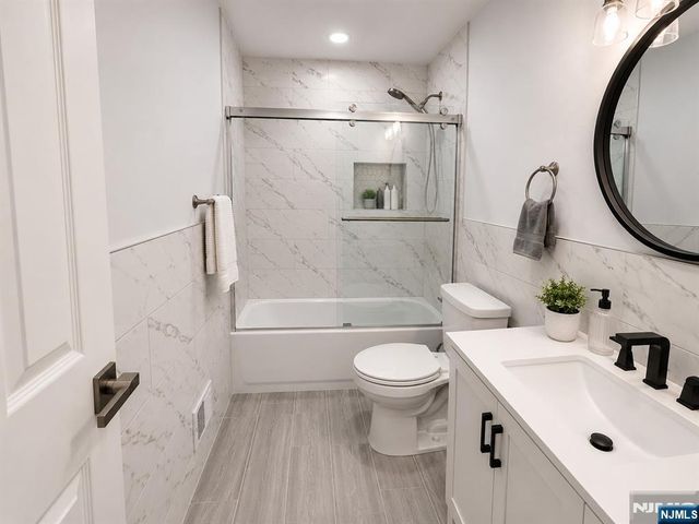 3112 Stowe Lane, Mahwah, NJ 07430