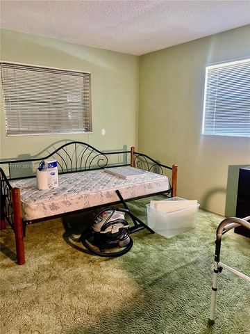 4402 NW 43rd Ter, Tamarac, FL 33319