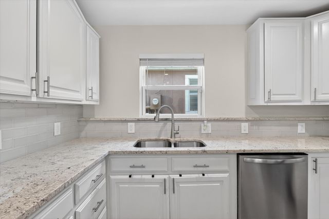 4315 Cabell Drive, Dallas, TX 75204