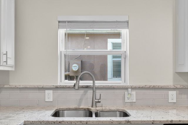 4315 Cabell Drive, Dallas, TX 75204