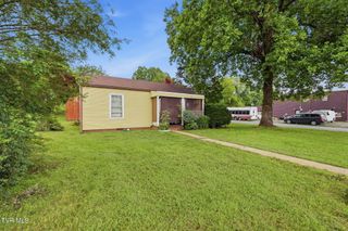 1218 Indian Ridge Road, Johnson City, TN 37604