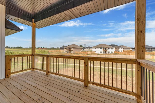 675 W Castor Loop, Nixa, MO 65714