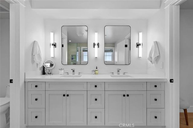 309 Crest Drive, Manhattan Beach, CA 90266