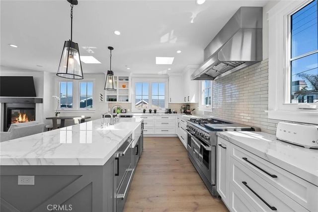 309 Crest Drive, Manhattan Beach, CA 90266