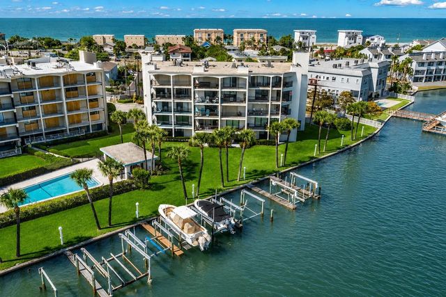 9825 HARRELL AVENUE 404, Treasure Island, FL 33706