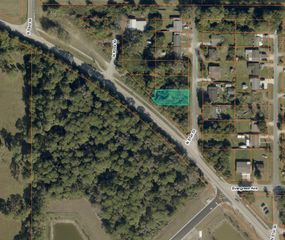 2001 N 51st Court, Fort Pierce, FL 34947