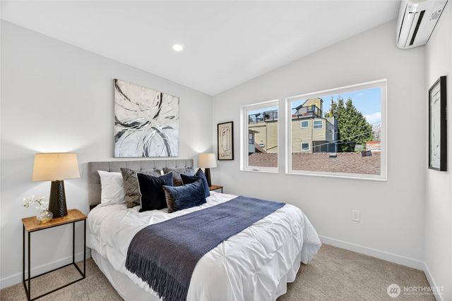 4140 44th Avenue SW, Seattle, WA 98075
