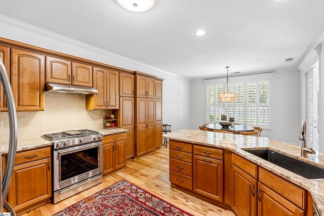 10 Wineberry Way, Greenville, SC 29615