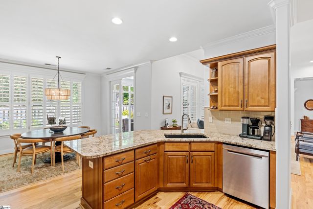 10 Wineberry Way, Greenville, SC 29615