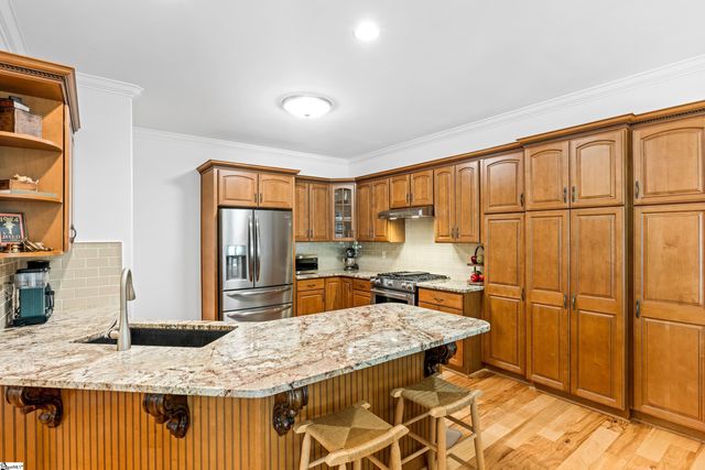 10 Wineberry Way, Greenville, SC 29615