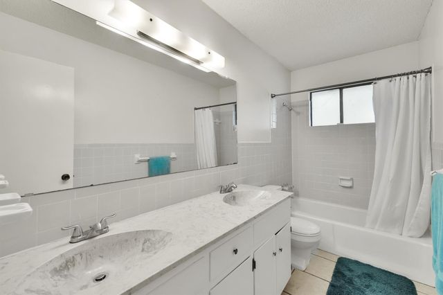 1008 Hermitage DR, Austin, TX 78753