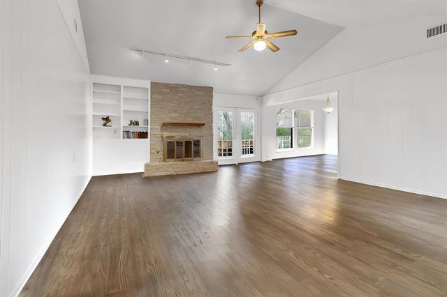 1008 Hermitage DR, Austin, TX 78753