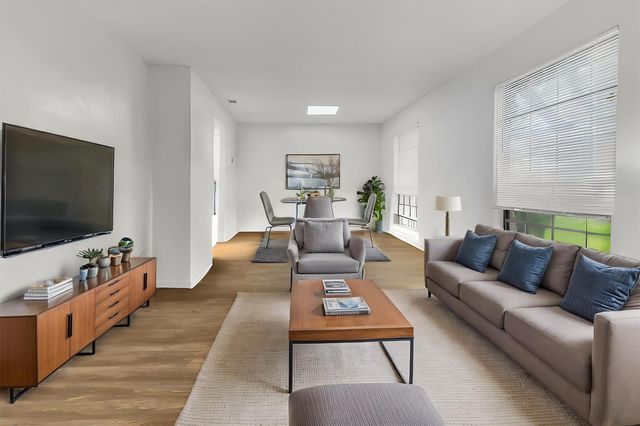 1008 Hermitage DR, Austin, TX 78753