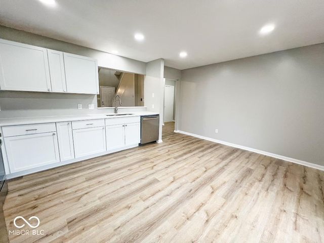 6110 Kenzie Court, Indianapolis, IN 46236