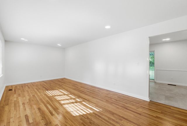 945 Brynwood Terrace, Chattanooga, TN 37415