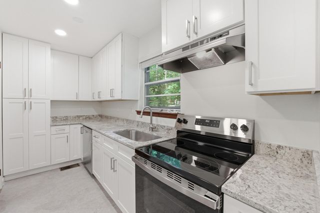 945 Brynwood Terrace, Chattanooga, TN 37415