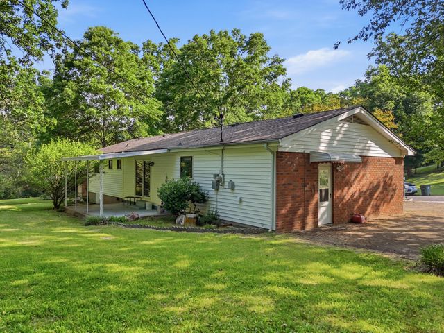 945 Brynwood Terrace, Chattanooga, TN 37415