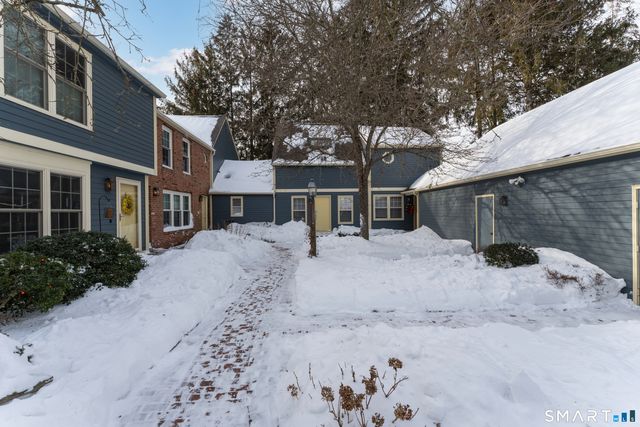 2 Esterly Farms Road 2, Madison, CT 06443