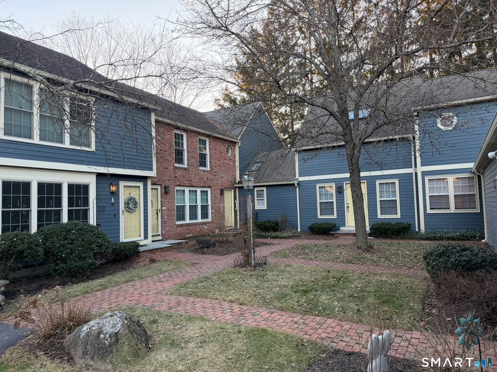 2 Esterly Farms Road 2, Madison, CT 06443