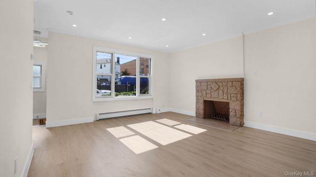 2716 Gunther Avenue, Bronx, NY 10469