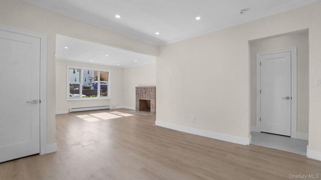 2716 Gunther Avenue, Bronx, NY 10469