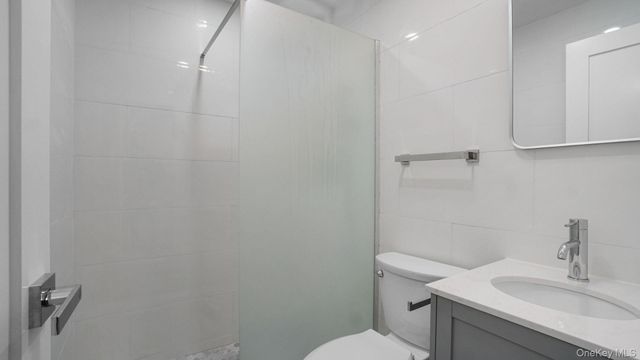 2716 Gunther Avenue, Bronx, NY 10469