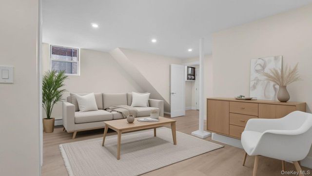 2716 Gunther Avenue, Bronx, NY 10469