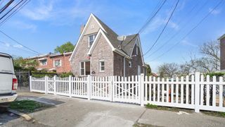 2716 Gunther Avenue, Bronx, NY 10469