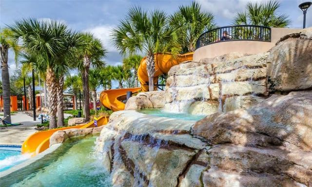 7542 OAK SPRING LANE, Davenport, FL 33837