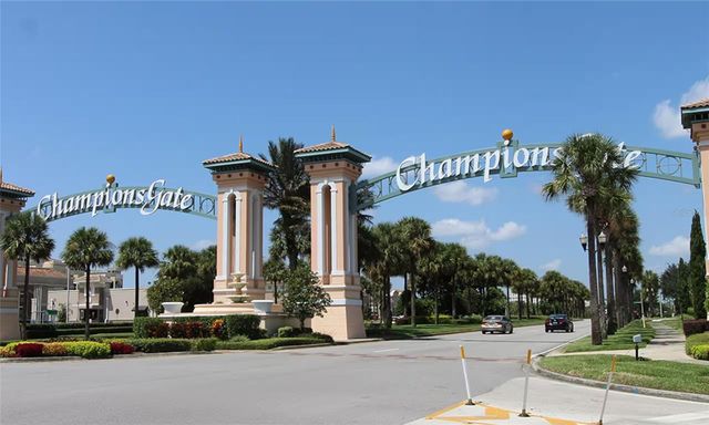 7542 OAK SPRING LANE, Davenport, FL 33837