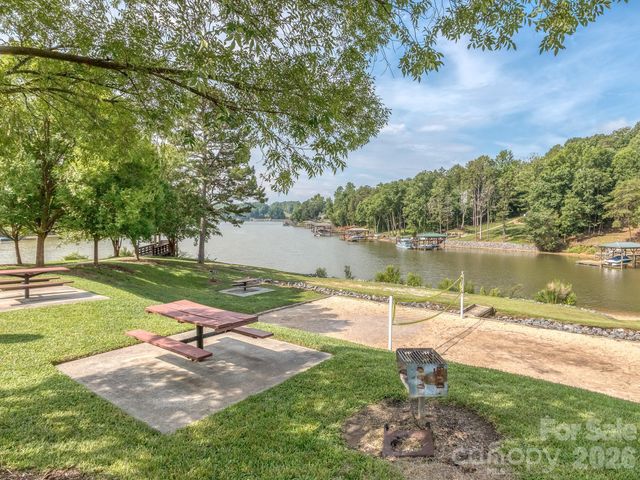 27043 Tidal Way, Fort Mill, SC 29708
