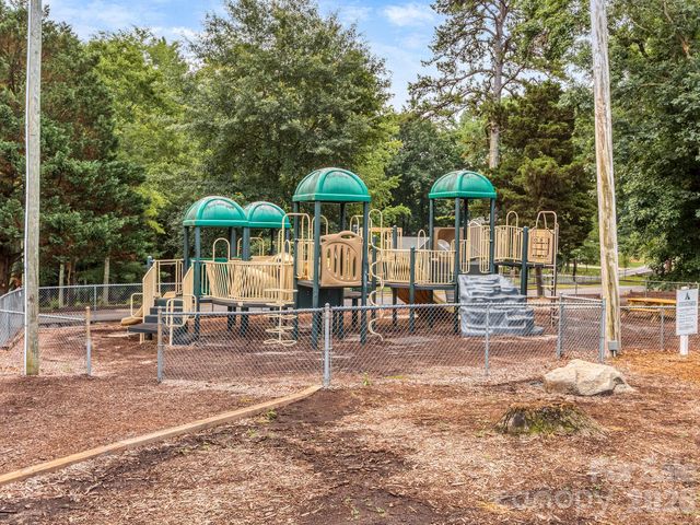 27043 Tidal Way, Fort Mill, SC 29708