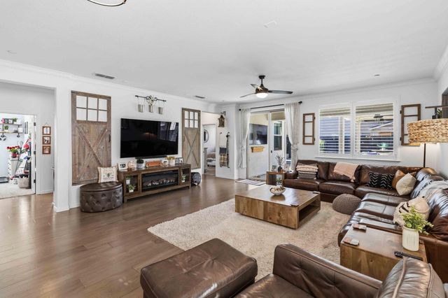 6088 Belfast Way, Roseville, CA 95747