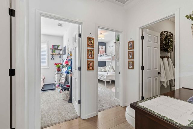 6088 Belfast Way, Roseville, CA 95747