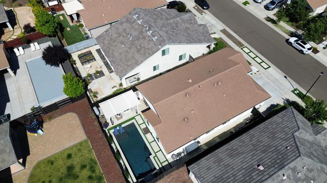 6088 Belfast Way, Roseville, CA 95747