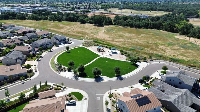 6088 Belfast Way, Roseville, CA 95747
