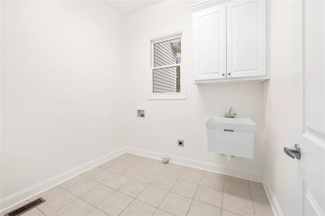 124 SHORE Drive, Other-south Carolina, SC 29643