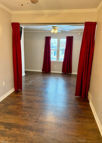 25304 Culver Street, Saint Clair Shores, MI 48081